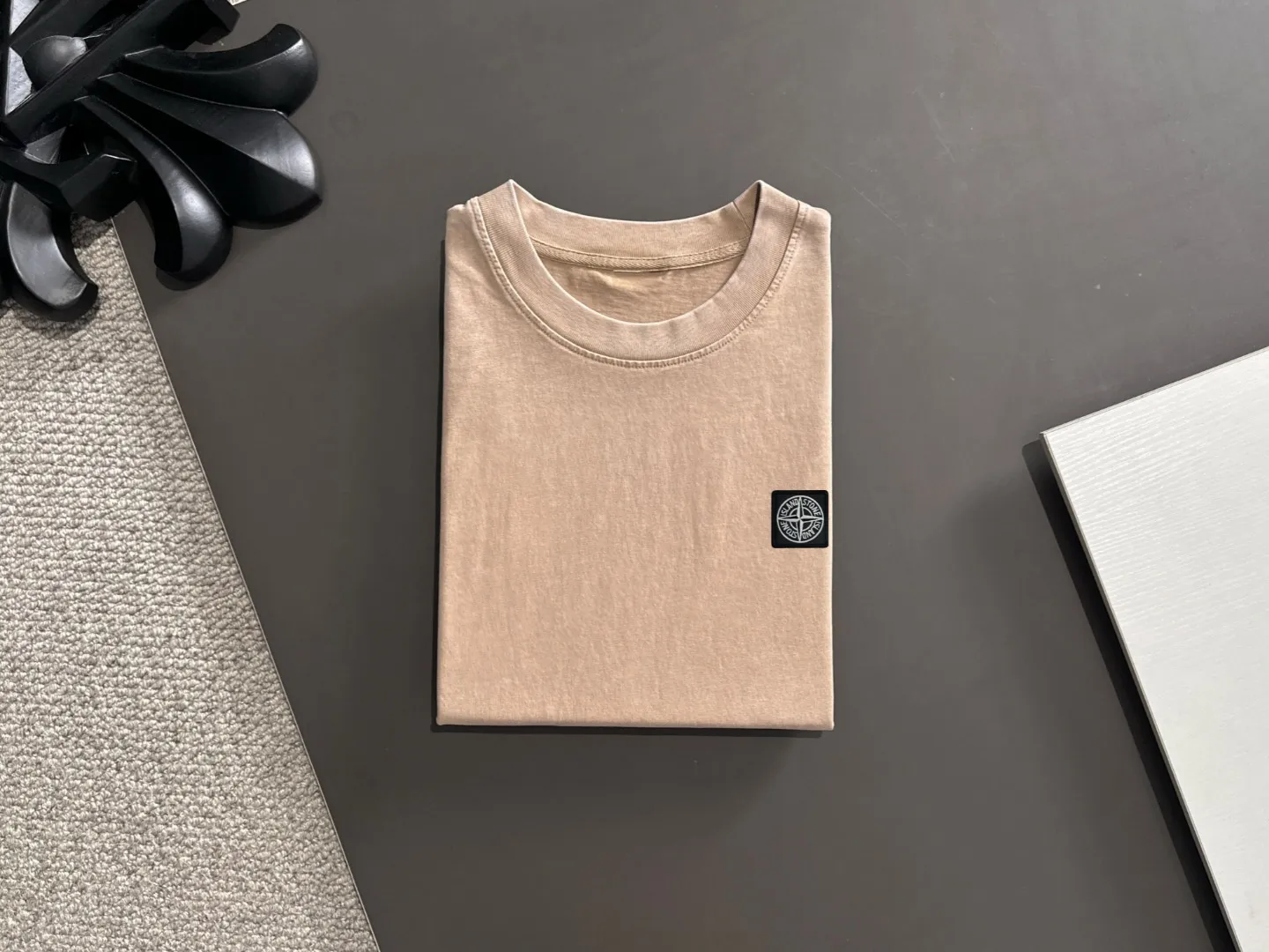 Next day shipping P460 Stone lsland/stone island high quality 2025 spring and summer new casual heavy industry suit exclusively developed by yb! High quality production! Imported custom-made fabrics for foreign orders, with high breathability and comfort, impeccable details, brand element design concept, delicate and soft feel! It presents a casual cut and the upper body shape is great! On sale simultaneously on the official website! From a high-end men's positioning brand, the low-key luxury taste is irresistible! Exquisite workmanship and impeccable quality! The overall style is simple, fashionable and timeless, fully meeting the requirements of stylish and tasteful dressing! Size: S-XXL